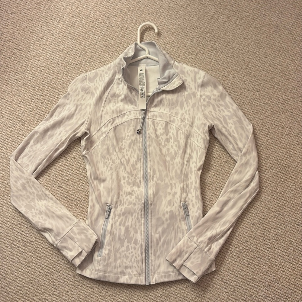 Lululemon Define Jacket size 4.